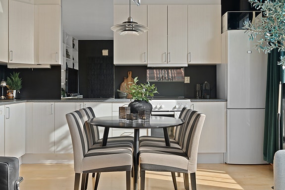 Velkommen til Storgata 137C - Presentert av Erik Heestand!