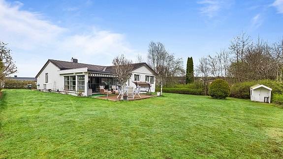 PrivatMegleren v/ Malin Edvardsen ønsker velkommen til Furuveien 21!