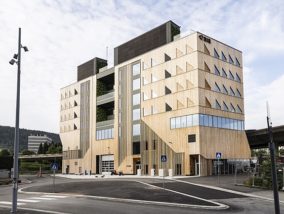 Velkommen til Lungegårdskaien 42 presentert av Stephane B. Trotta i EiendomsMegler1 Næringseiendom