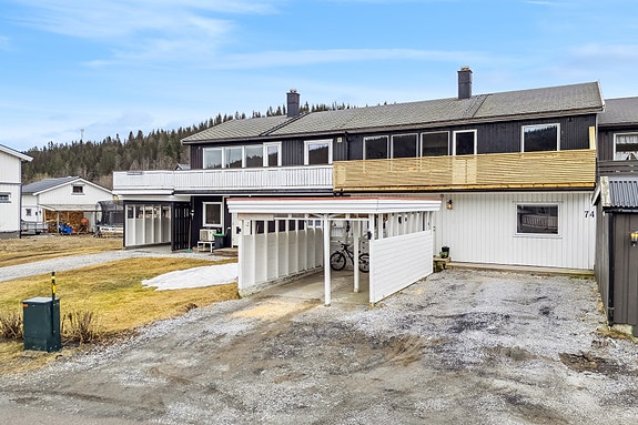 Eiendomsmegler 1 v/ Tina Jakobsen har gleden av å presentere Møllerveien 74!