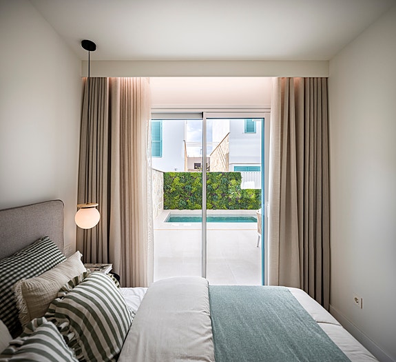 Rålekker leilighet med 3 soverom | Attraktiv beliggenhet | Kun 400 m til nydelig strand | Luksuriøse fellesområder