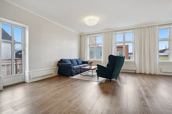 Leiligheten har gjennomgått store renoveringer innvendig de senere år.