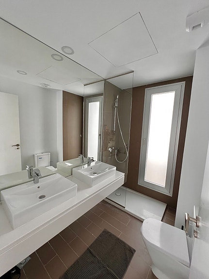 Fantastisk toppleilighet med panoramautsikt mot havet | 3 soverom | Perfekt stand