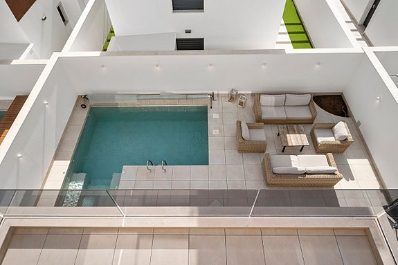 Eksklusiv villa med privat basseng i populære Torre de la Horadada | 3 soverom og 3 bad |