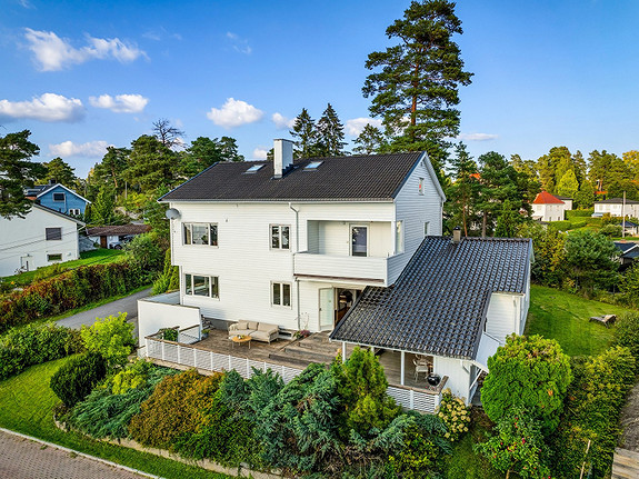 - Velkommen til Åsryggen 16A -