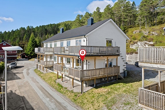 Byåsen - Tiltalende leilighet (2019) i 1.etg. med 2 stk. soverom. Eget vaskerom i u.etg. på 10 kvm