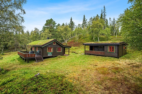 Velkommen til Sandholtvegen 1045 på Hovin!