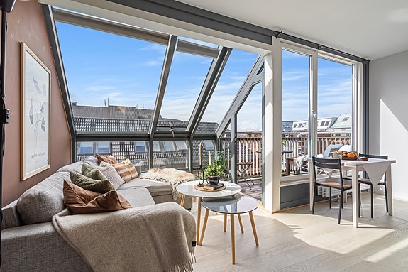 Velkommen til Munkegata 30, en tiltalende 2-romsleilighet presentert av EiendomsMegler1 v/ Merk M. Ramberg!