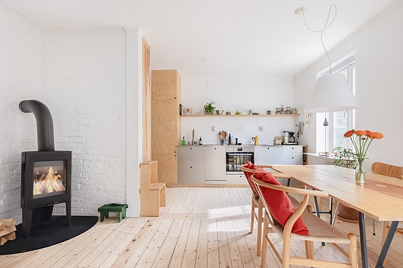 - Velkommen til Gråbeinkvartalet - Har du spørsmål? Kontakt Christoffer Edstrøm Jacobsen - (t): 469 09 717 -