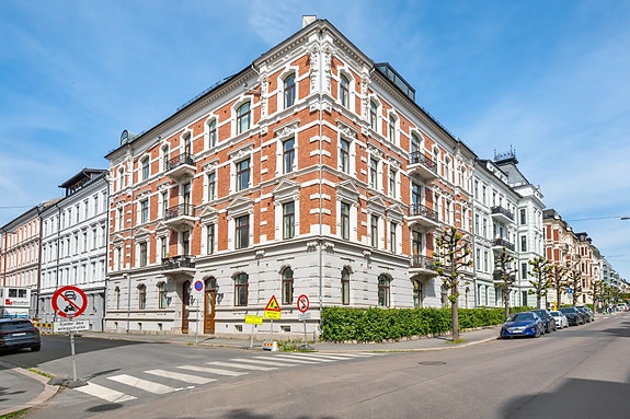 Velkommen til President Harbitz gate 1, presentert av Tinholt Eiendomsmegling.