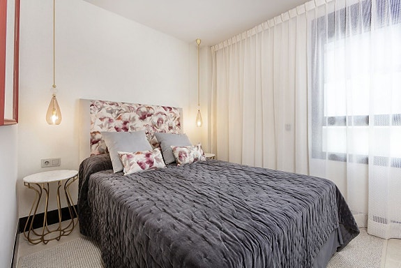 Eksklusiv penthouse-leilighet med stor takterrasse - 3 soverom, havutsikt og moderne komfort