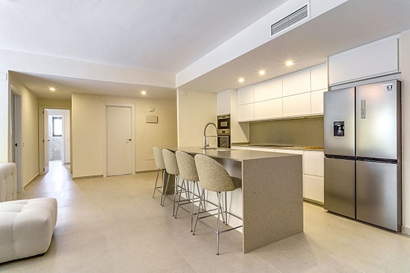 Moderne leilighet med 4 soverom nær stranden i San Pedro de Alcántara   ideell for familie eller feriebruk