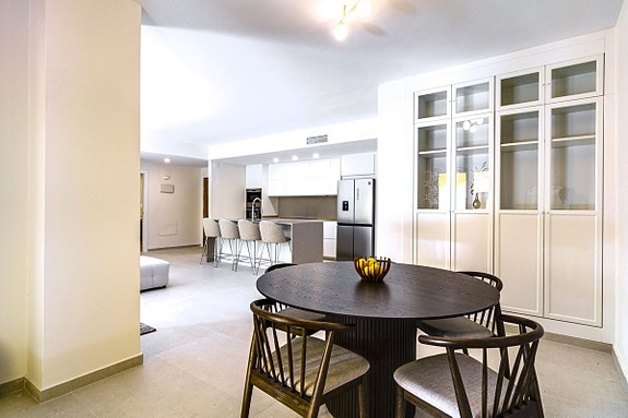 Moderne leilighet med 4 soverom nær stranden i San Pedro de Alcántara   ideell for familie eller feriebruk