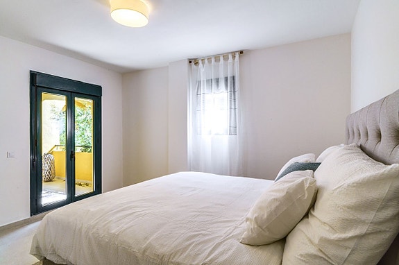 Moderne leilighet med 4 soverom nær stranden i San Pedro de Alcántara   ideell for familie eller feriebruk