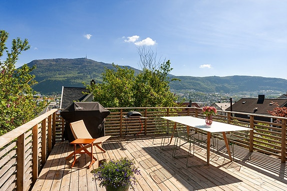 Rekkehus med stor terrasse