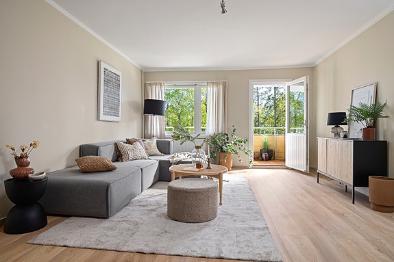 Velkommen til Eikskollen 4A, presentert av Kjersti N. Bråthen v/EIE eiendomsmegling.