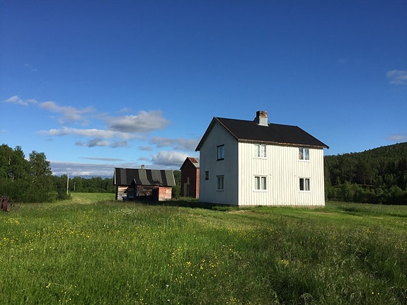 Holganjárga 36 presenteres av Johan Aslak Somby ved DNB Eiendom