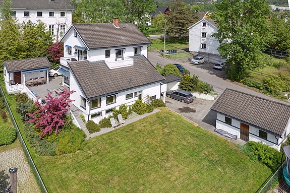 Niklas Linné Elshøy v/DNB Eiendom har gleden av å presentere Økernliveien 1!