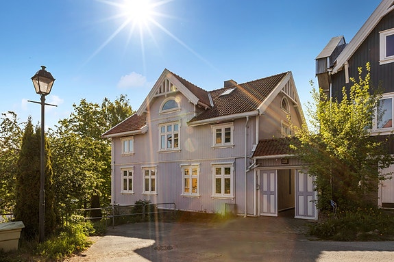 Velkommen til Arne Stangebyes gate 22A - Koselig, sjarmerende leilighet med en meget sentral beliggenhet