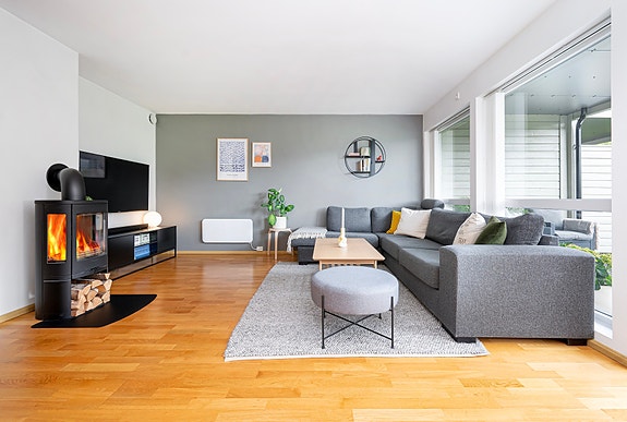 EiendomsMegler 1 v/ Martine Ekornes har gleden av å presentere Ratvikvegen 87A!