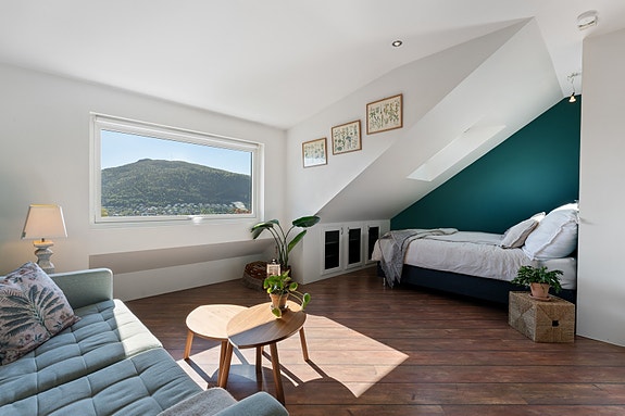 Velkommen til Vognstølen 37 - en perfekt inngang til boligmarkedet.