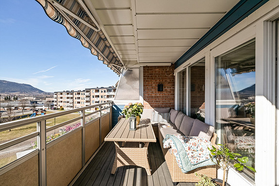 Svært gode solforhold på balkong.