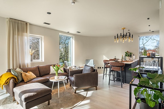 Nordvik Bolig v/ Beate Helgeland har gleden av å presentere Oscars Gate 9