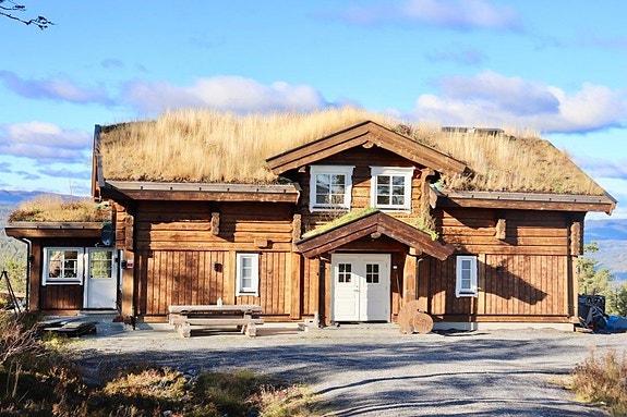 Velkommen til Tonmyrhaugane 57 - Presentert av Aktiv eiendomsmegling v/ Rolf Wegar Gundersen!