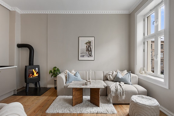 Velkommen til Hesselbergs gate 1 C - presentert av Anders Rønvik Pettersen.