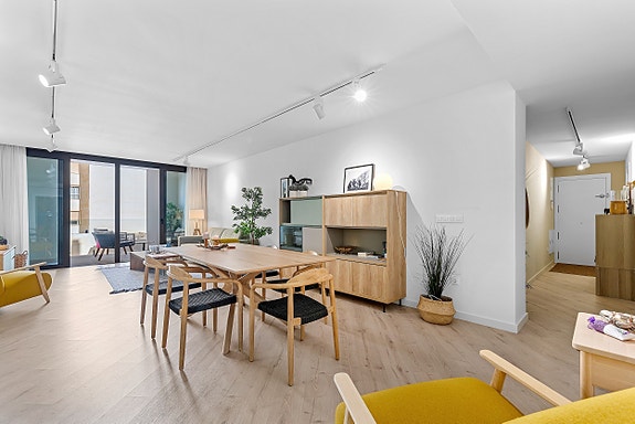 Strøken leilighet i sentrum av Guardamar - Felles svømmebasseng på takterrassen - Parkering og bod