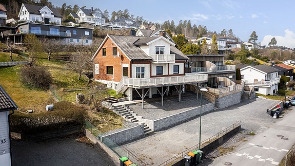Sørmegleren ved Atle Rex Lundgren presenterer Eikelivegen 31C