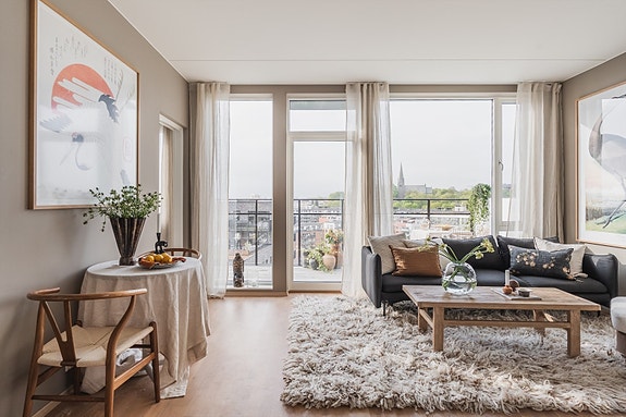 Velkommen til denne gjennomførte toppleiligheten! Presentert av Barry v/ Nordvik Bolig