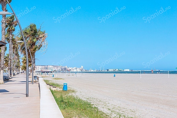 Penthouse | Like ved stranden i Santa Pola | Flott fellesområde med basseng