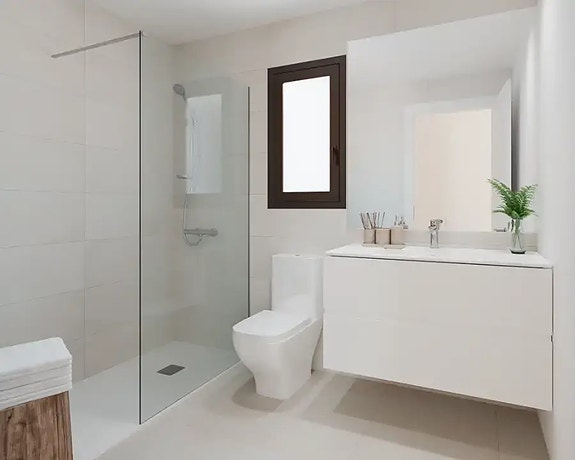 Nydelig sydvendt leilighet med 3 soverom og 2 bad | Stor terrasse 31m2 | Fantastisk havutsikt