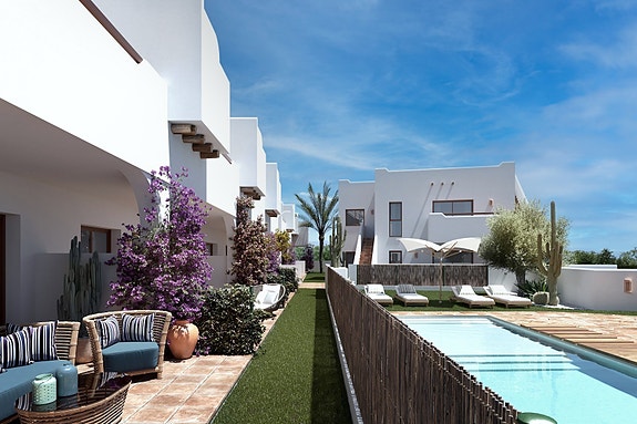 Nyhet! Duplex leilighet| 3 soverom og 2 bad | Takterrasse | Nydelig fellesområde