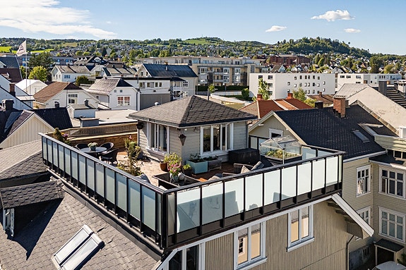 Nordvik Eiendomsmegling v/ Mats J. Kolsrud presenterer Trondhjemsvegen 13.