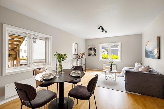 Velkommen til Langgata 74, en lekker leillighet med svært sentral