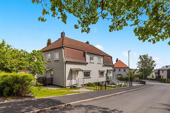 Velkommen til Borghilds gate 45D - Presentert av EiendomsMegler1 ved Birgit Grandahl