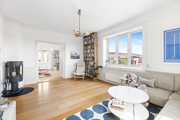 Velkommen til Fougstads gate 39, presentert av Tinholt Eiendomsmegling.