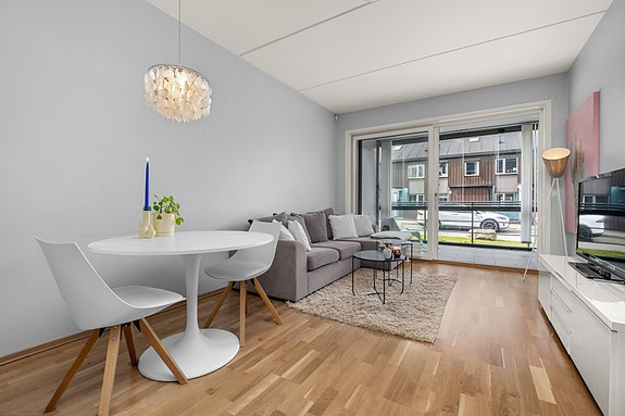 Velkommen til Wilhelm K. Størens veg 3 - En moderne & velholdt selveierleilighet med svært god planløsning.