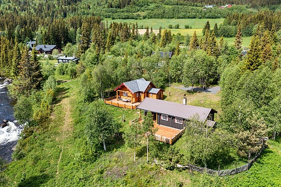 Velkommen til Elvebakkin 11, en eiendom presentert av EiendomsMegler 1 Fjellmegleren!