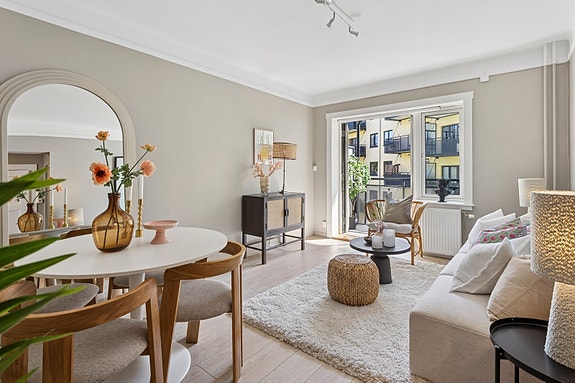 DNB Eiendom v/ Daniel Olaisen presenterer Christies gate 7 - en lys og pen 2-roms leilighet med gjennomgående planløsning.