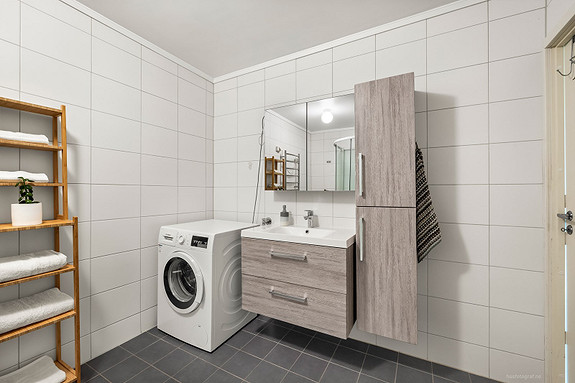 Pent baderom, renovert i 2018.