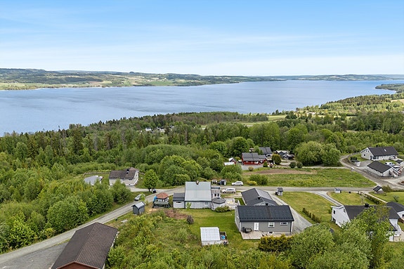 Velkommen til Steinsjåvegen 96 A og B!