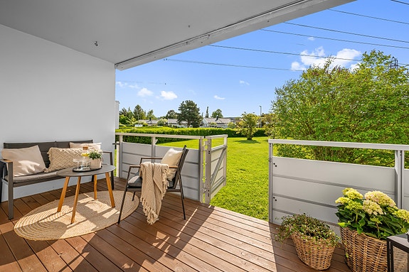 Velkommen til denne flotte 2-roms leiligheten på Moholt beliggende i et veldrevet borettslag.