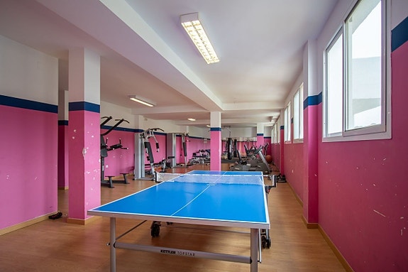 Duplex penthouse over to plan med 4 soverom, takterrasse og panoramautsikt - New Golden Mile