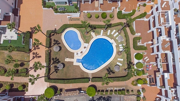 Duplex penthouse over to plan med 4 soverom, takterrasse og panoramautsikt - New Golden Mile