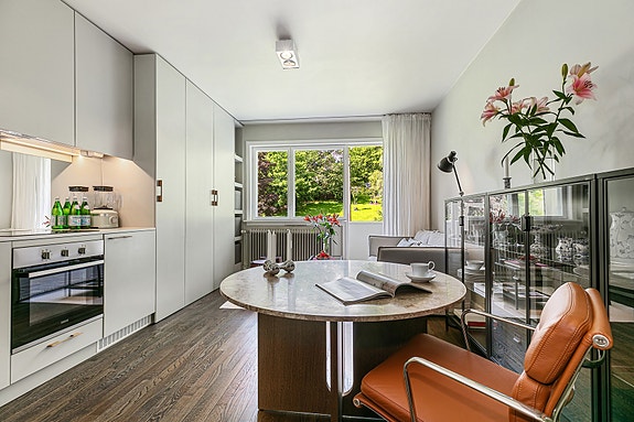 Gjennomført og lekkert v/Stensparken - Totalrenovert i 2021 - Skreddersydde løsninger og høy standard