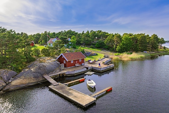 Velkommen til Lineset 22 på Hvaler, presentert av Tinholt Eiendomsmegling.