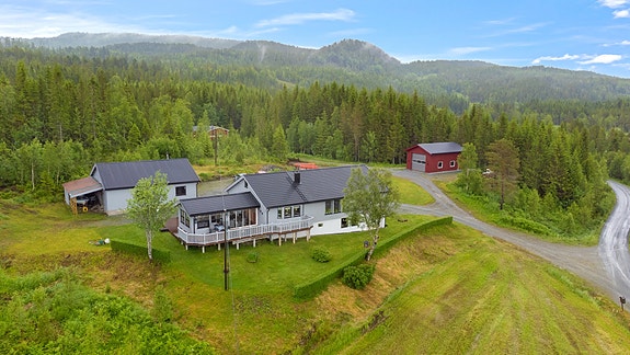 Saip Harmankaya har gleden av å presentere Tyssbotnveien 199!